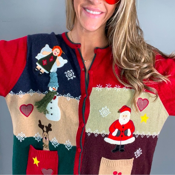 🎄 Vintage Embroidered Color Block Christmas Cardigan Sweater with Pockets - Picture 3 of 3